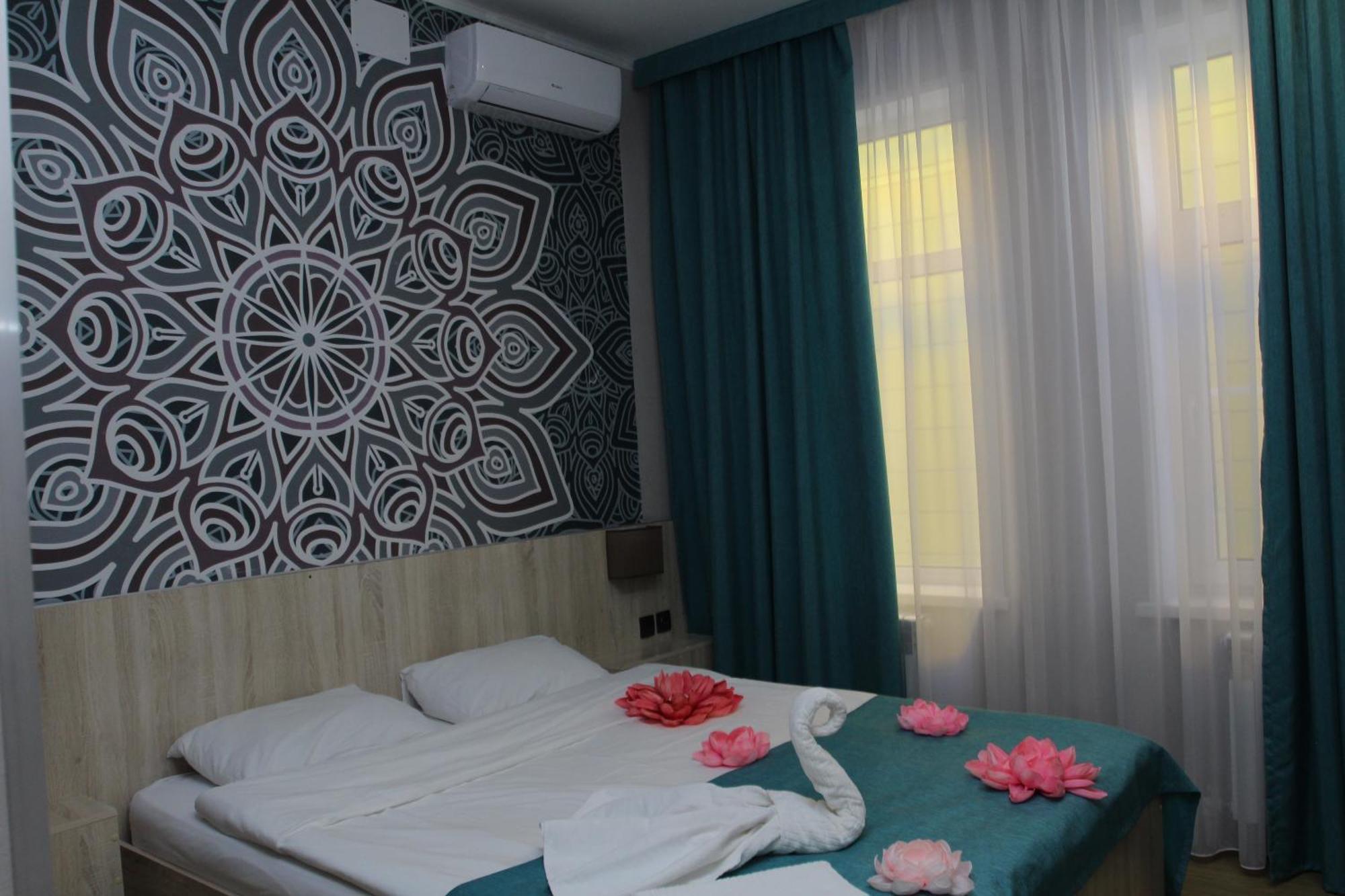 Altyn Shatyr Hotel And Restaurant Aksay Exterior photo